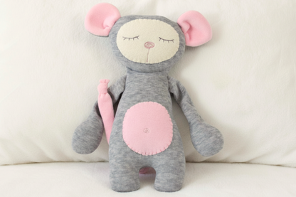 Soft mouse toy